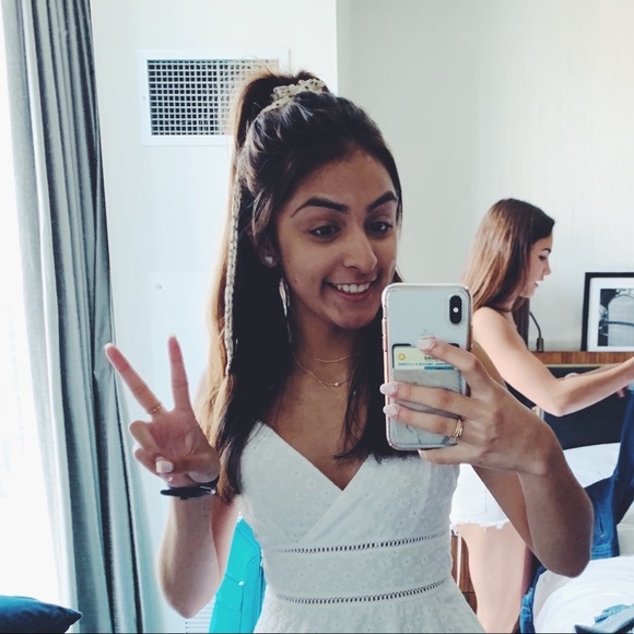 raveena_v